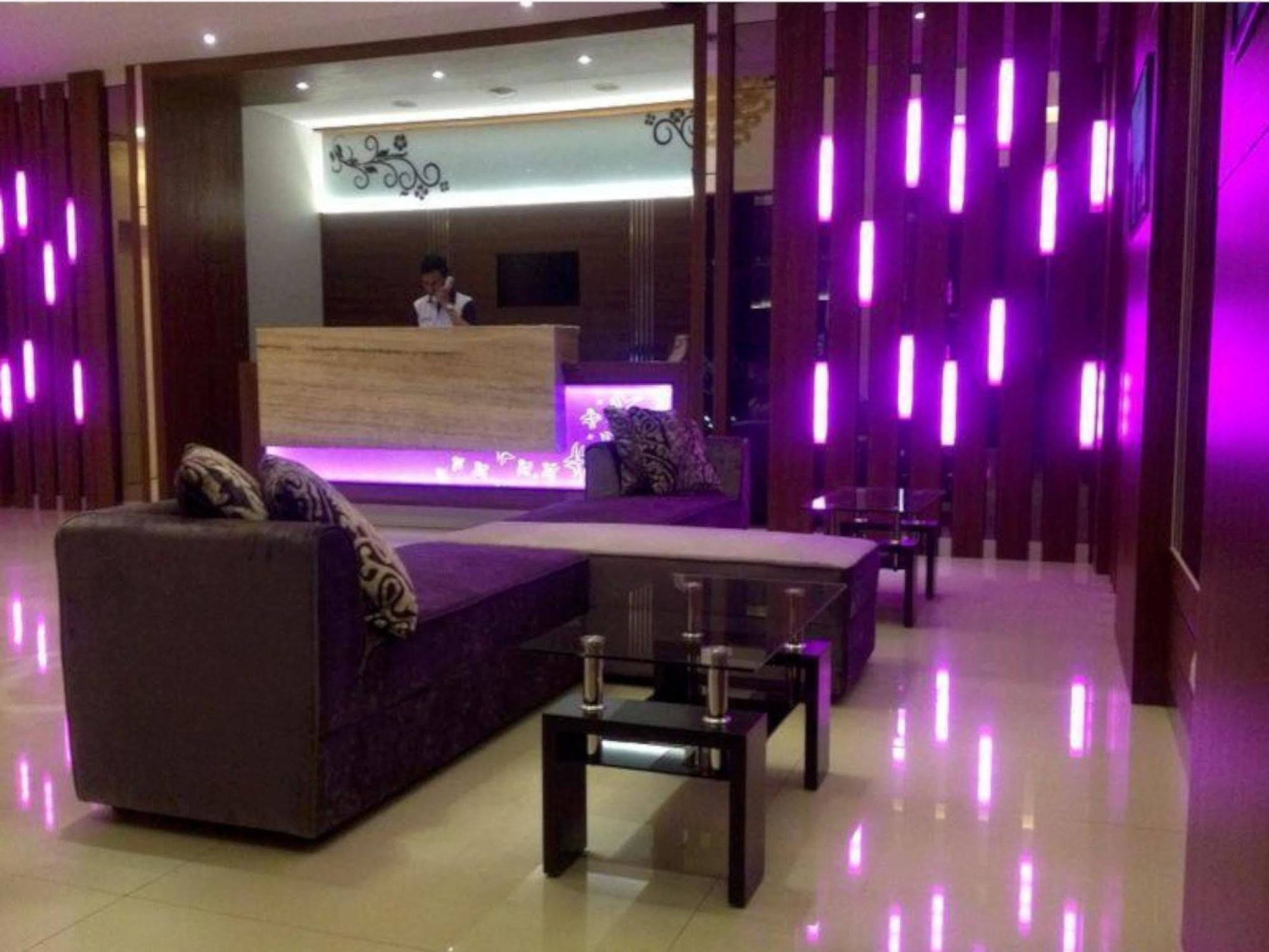 Vio Westhoff Hotel Бандунг Екстериор снимка